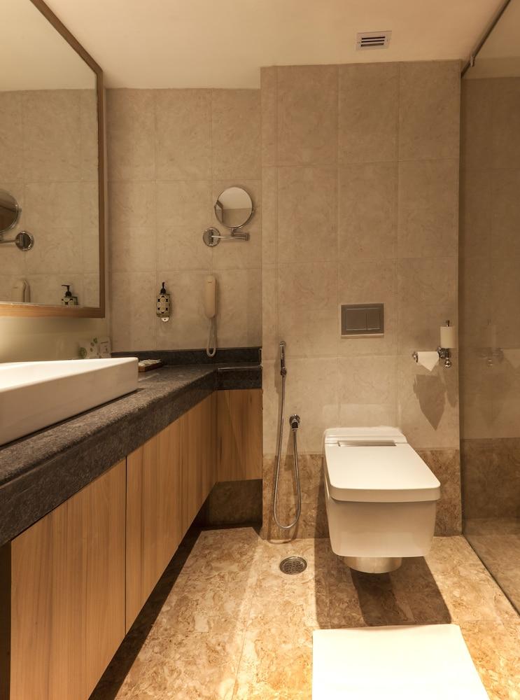 Lemon Tree Premier, Patna Hotel Patna  Ngoại thất bức ảnh