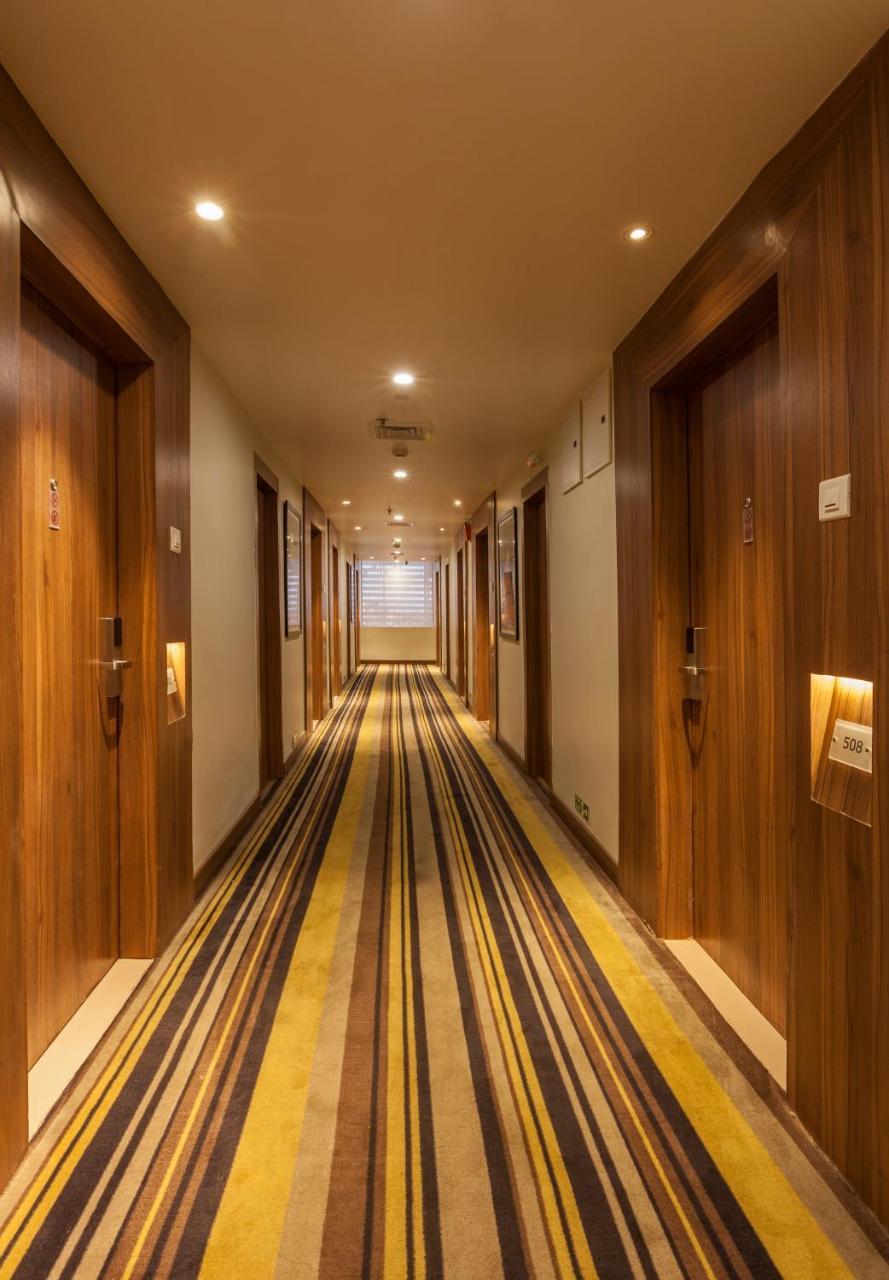 Lemon Tree Premier, Patna Hotel Patna  Ngoại thất bức ảnh